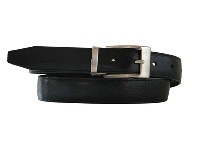 Men belts - Stylish Gentleman belts - 13700741 /30, nikelj saten Elegantni moški usnjeni pasovi so sestavljeni iz dveh plasti. Moški usnjeni pasovi so izdelani iz zelo kvalitetnega govejega usnja, serija 090000. Usnjeni pasovi izvedbe premium so  podloženi s pravim usnjem, v izvedbi klasik so moški pasovi podloženi s plastjo iz recikliranega usnja. Moški pasovi z zaponko na klip vam omogočajo enostavno krajšanje.